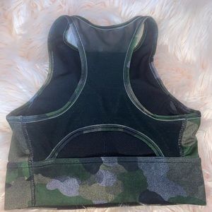 cami nike sports bra!!